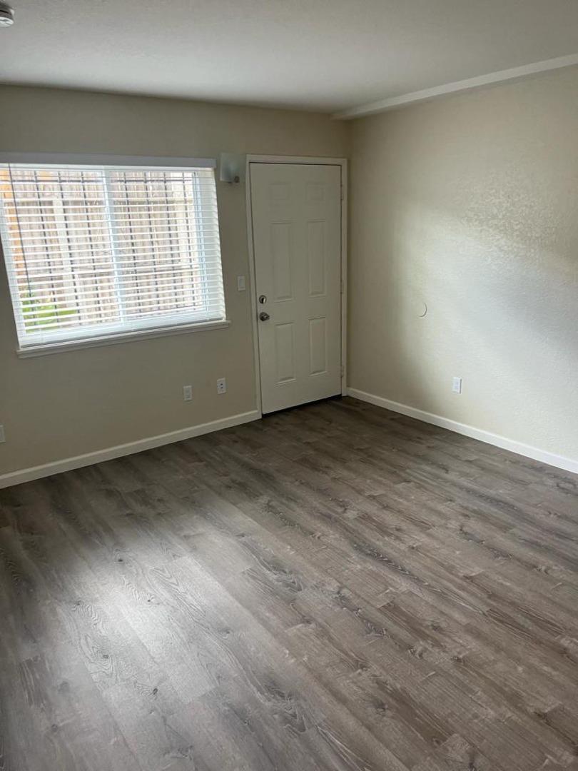 Detail Gallery Image 19 of 22 For 75 N Hebbron Ave, Salinas,  CA 93905 - – Beds | – Baths