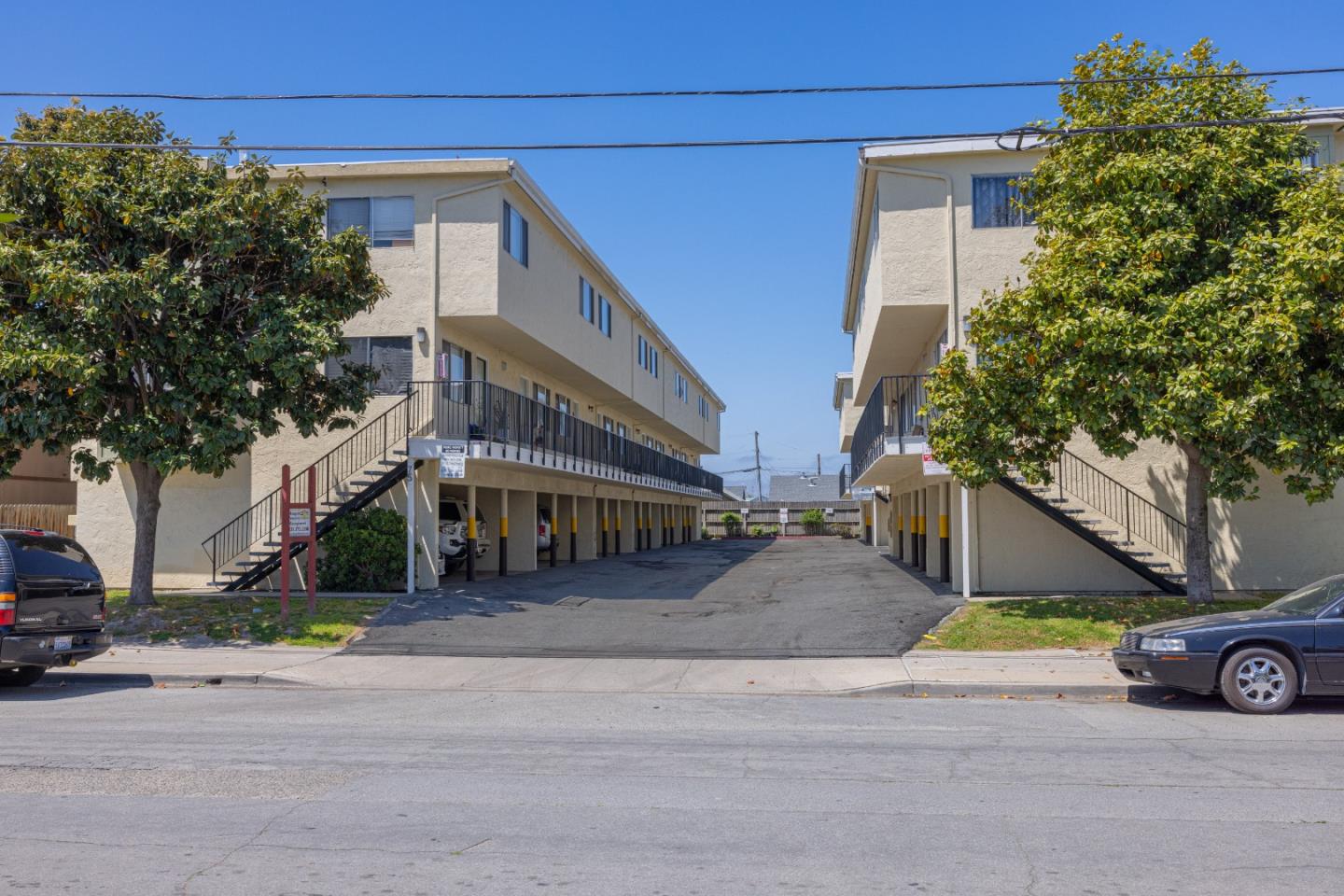 Detail Gallery Image 9 of 22 For 75 N Hebbron Ave, Salinas,  CA 93905 - – Beds | – Baths
