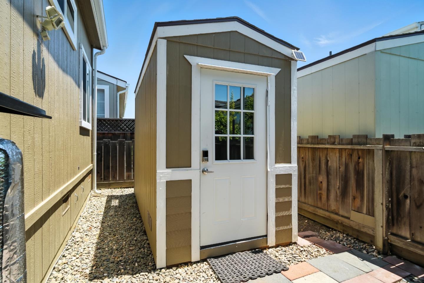 Detail Gallery Image 31 of 39 For 325 Sylvan Ave #106,  Mountain View,  CA 94041 - 3 Beds | 2 Baths