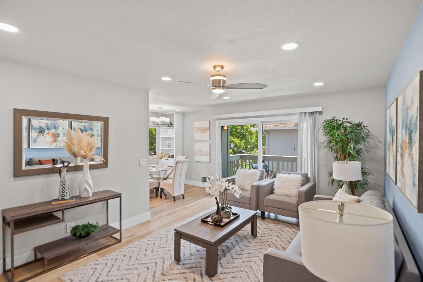 Detail Gallery Image 6 of 24 For 1135 Reed Ave #D,  Sunnyvale,  CA 94086 - 2 Beds | 1 Baths