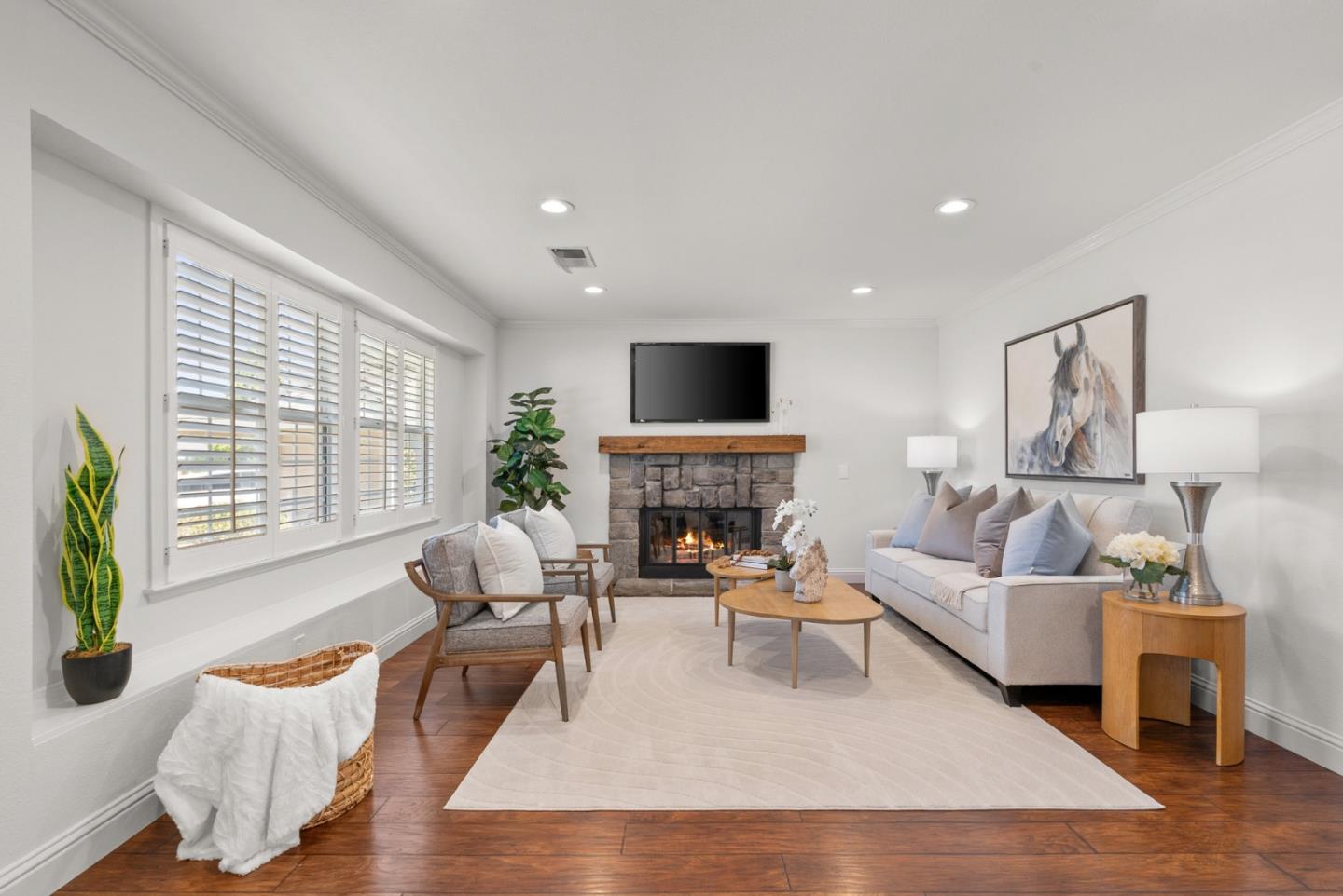 Detail Gallery Image 10 of 56 For 1380 Welburn Ave, Gilroy,  CA 95020 - 3 Beds | 2 Baths