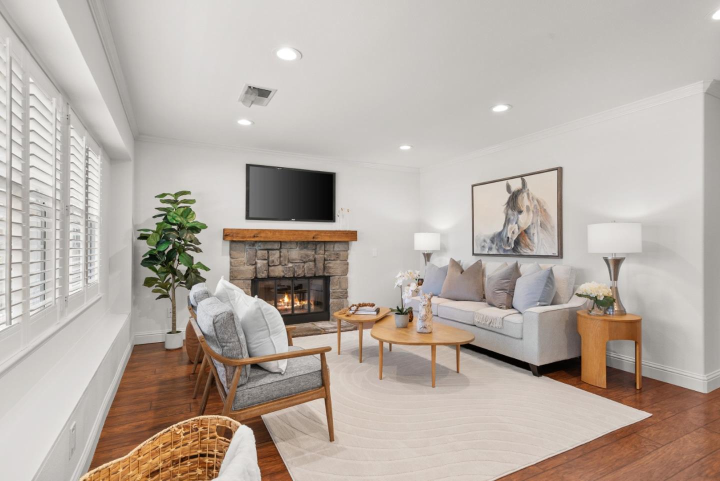 Detail Gallery Image 11 of 56 For 1380 Welburn Ave, Gilroy,  CA 95020 - 3 Beds | 2 Baths
