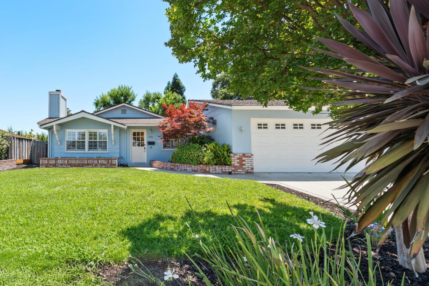 Detail Gallery Image 7 of 56 For 1380 Welburn Ave, Gilroy,  CA 95020 - 3 Beds | 2 Baths