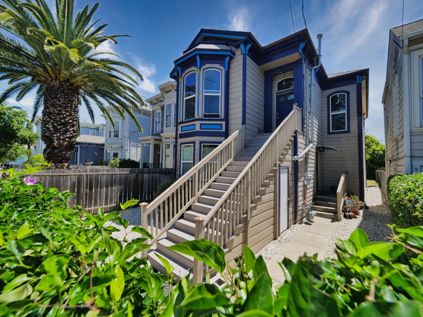 Detail Gallery Image 2 of 51 For 916 Center St, Oakland,  CA 94607 - – Beds | – Baths
