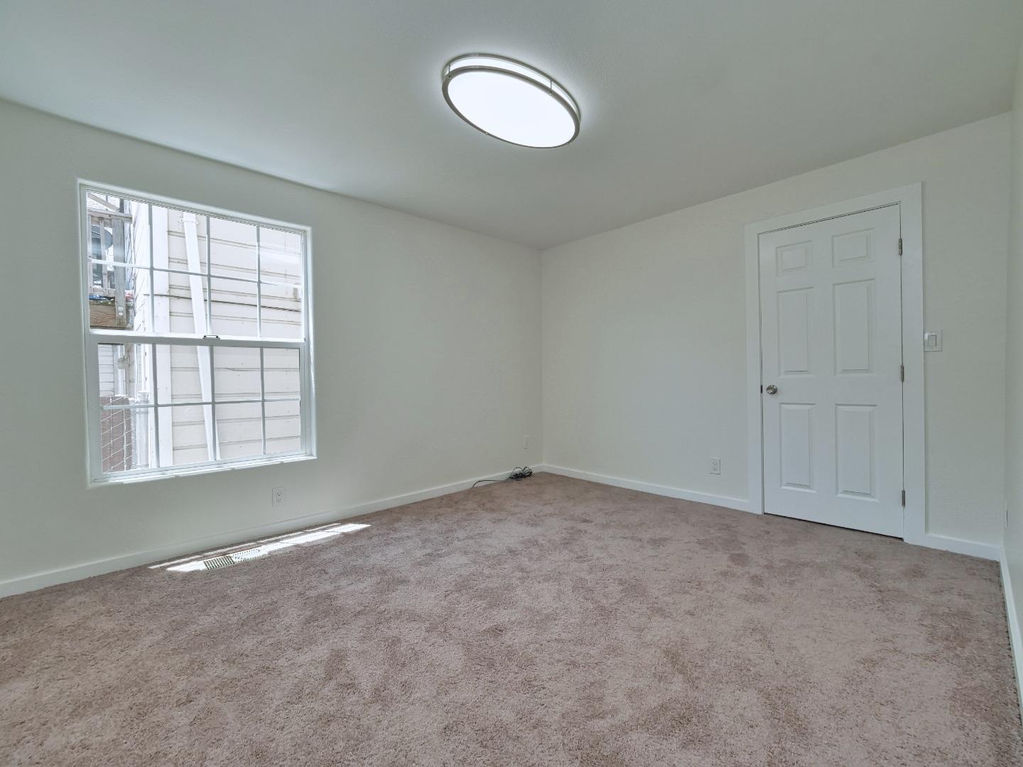 Detail Gallery Image 30 of 51 For 916 Center St, Oakland,  CA 94607 - – Beds | – Baths