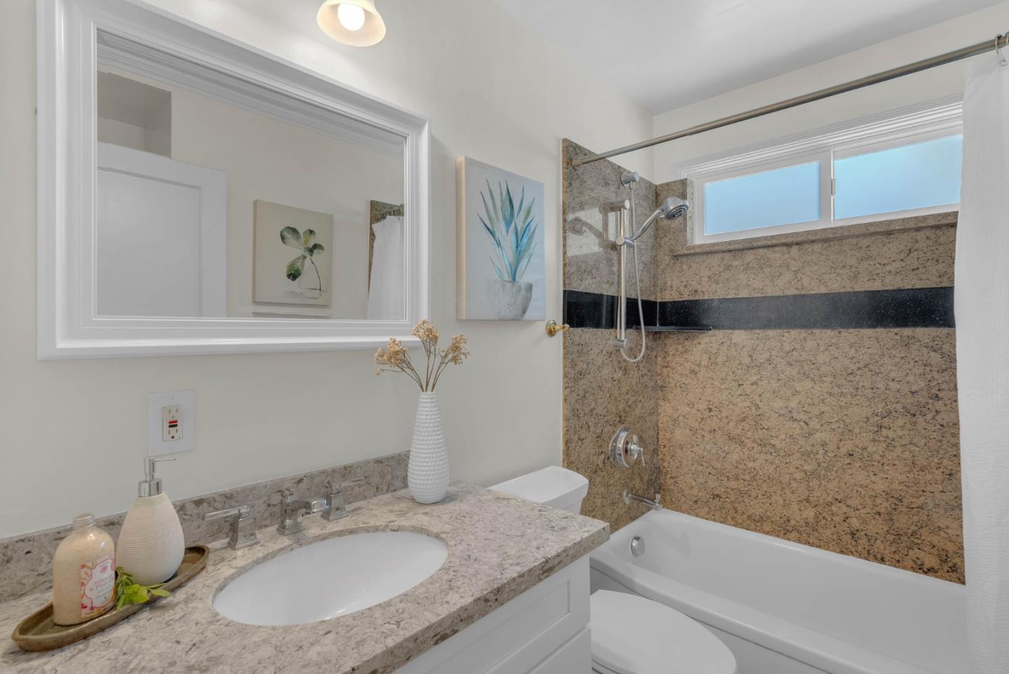 Detail Gallery Image 12 of 31 For 1798 Walnut Grove Ave, San Jose,  CA 95126 - 3 Beds | 2 Baths