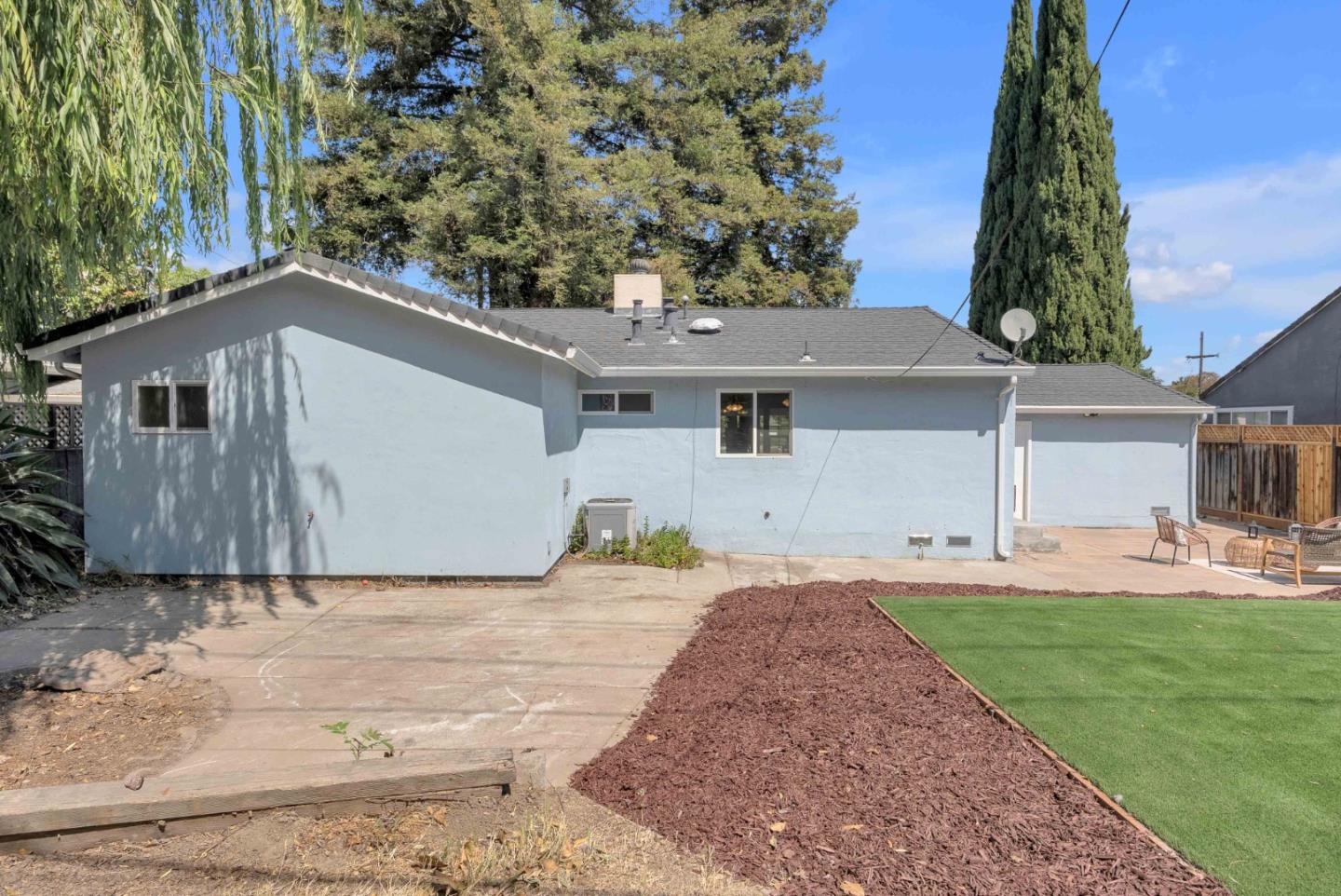 Detail Gallery Image 25 of 31 For 1798 Walnut Grove Ave, San Jose,  CA 95126 - 3 Beds | 2 Baths