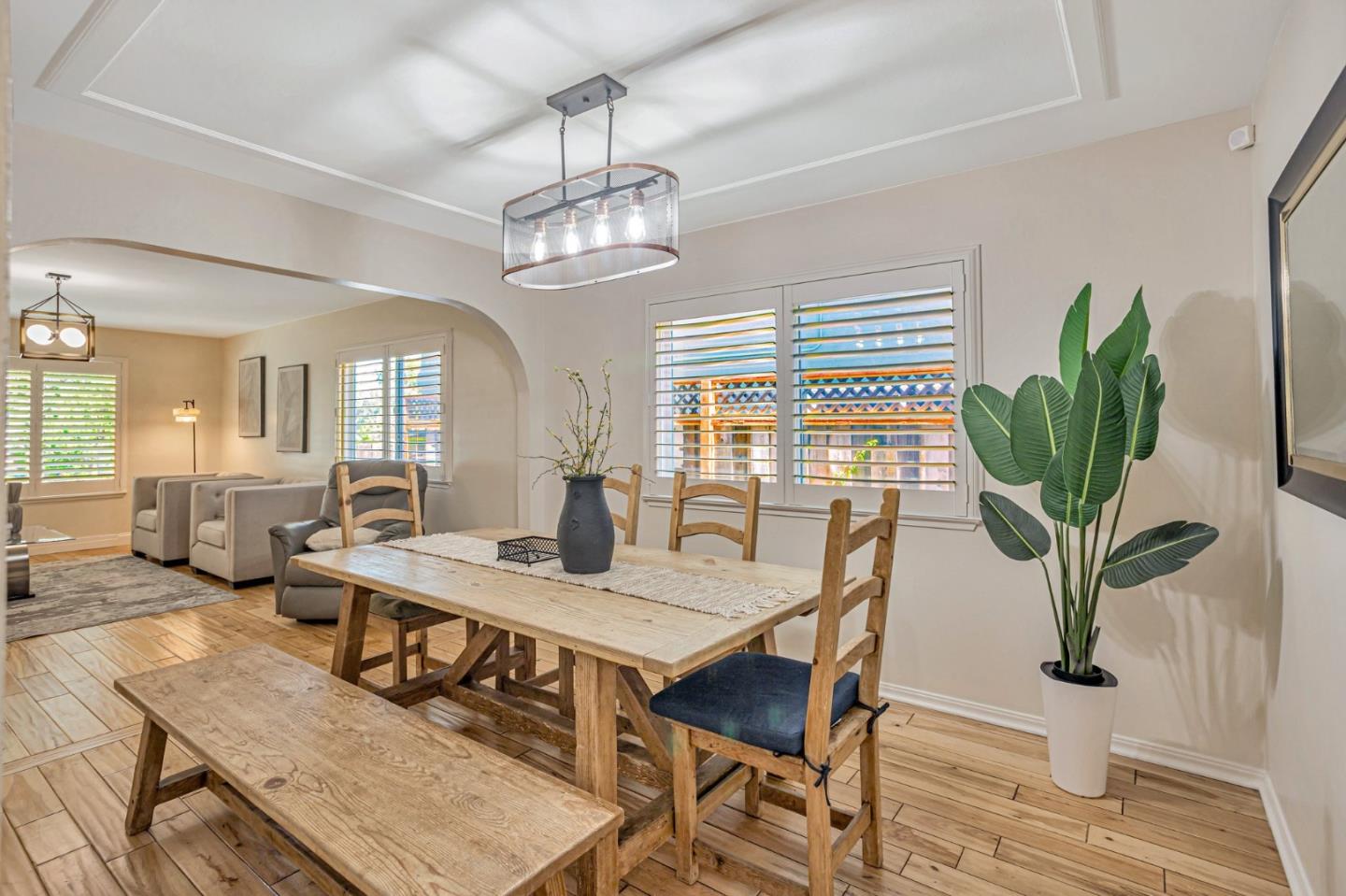 Detail Gallery Image 14 of 38 For 5456 Del Oro Dr, San Jose,  CA 95124 - 4 Beds | 2 Baths