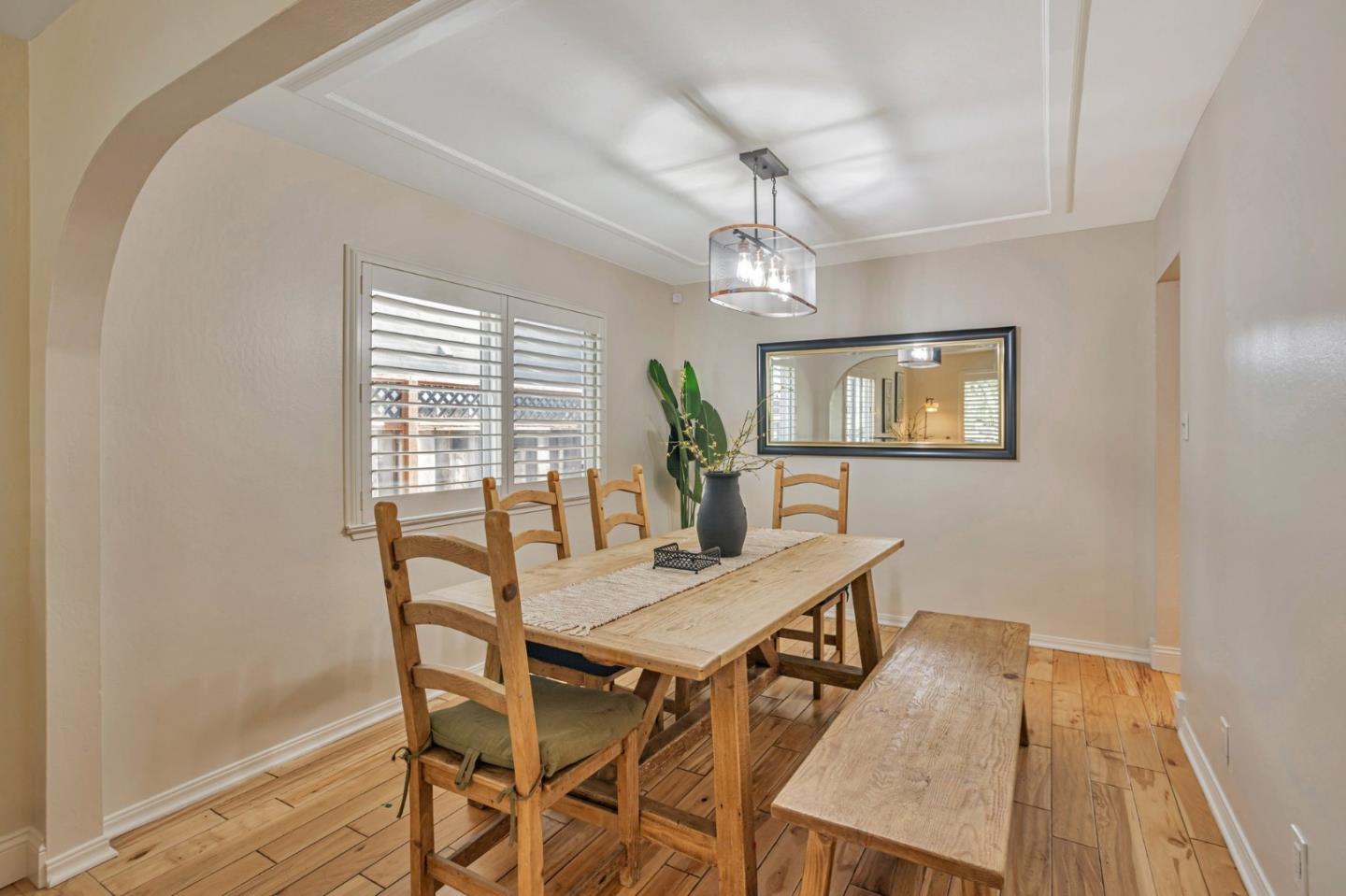 Detail Gallery Image 16 of 38 For 5456 Del Oro Dr, San Jose,  CA 95124 - 4 Beds | 2 Baths