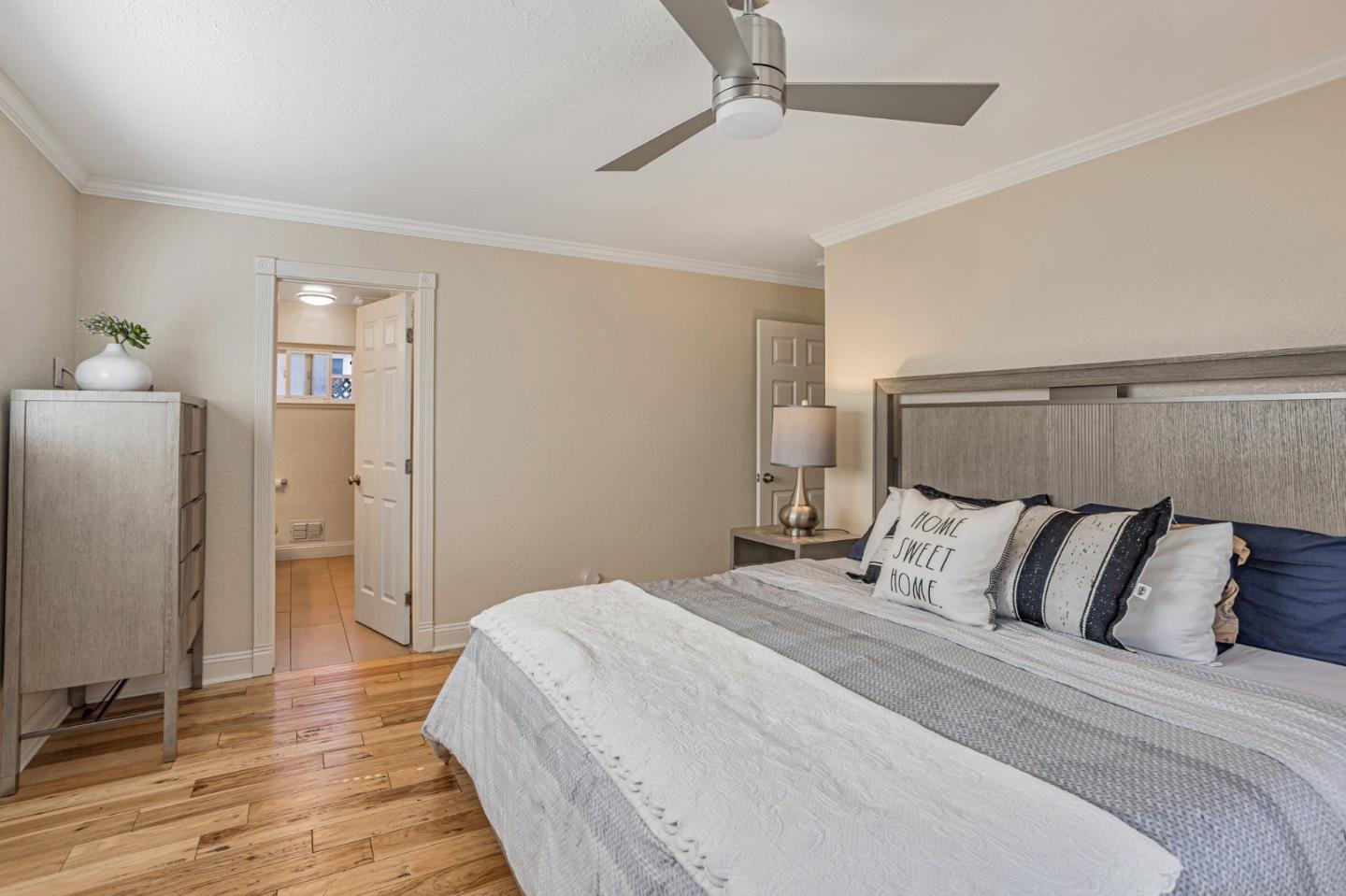 Detail Gallery Image 19 of 38 For 5456 Del Oro Dr, San Jose,  CA 95124 - 4 Beds | 2 Baths
