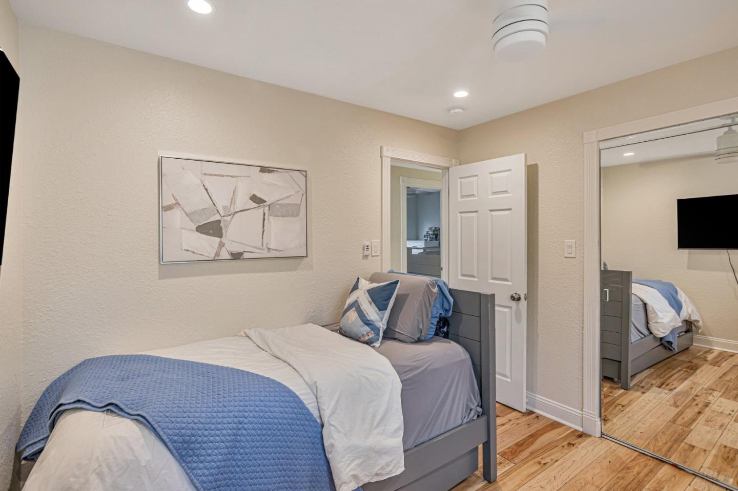 Detail Gallery Image 21 of 38 For 5456 Del Oro Dr, San Jose,  CA 95124 - 4 Beds | 2 Baths