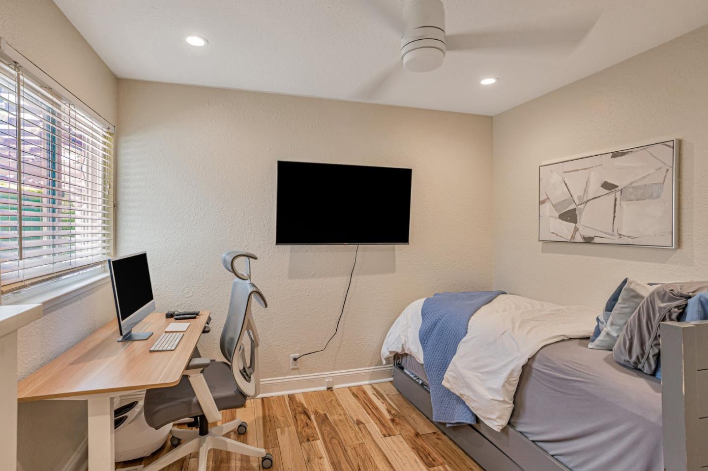 Detail Gallery Image 22 of 38 For 5456 Del Oro Dr, San Jose,  CA 95124 - 4 Beds | 2 Baths