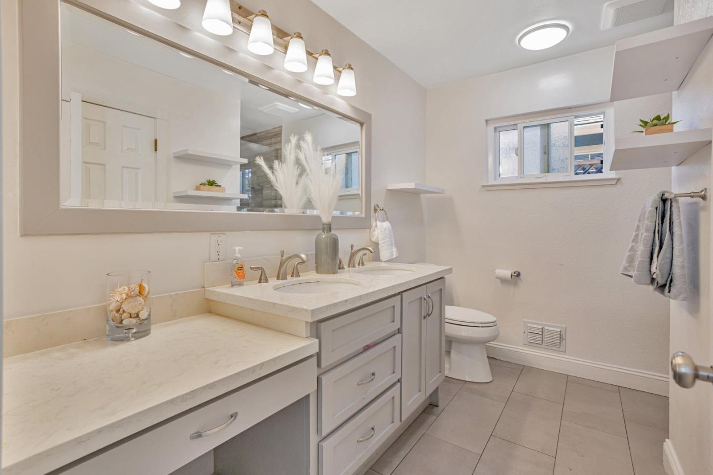 Detail Gallery Image 26 of 38 For 5456 Del Oro Dr, San Jose,  CA 95124 - 4 Beds | 2 Baths