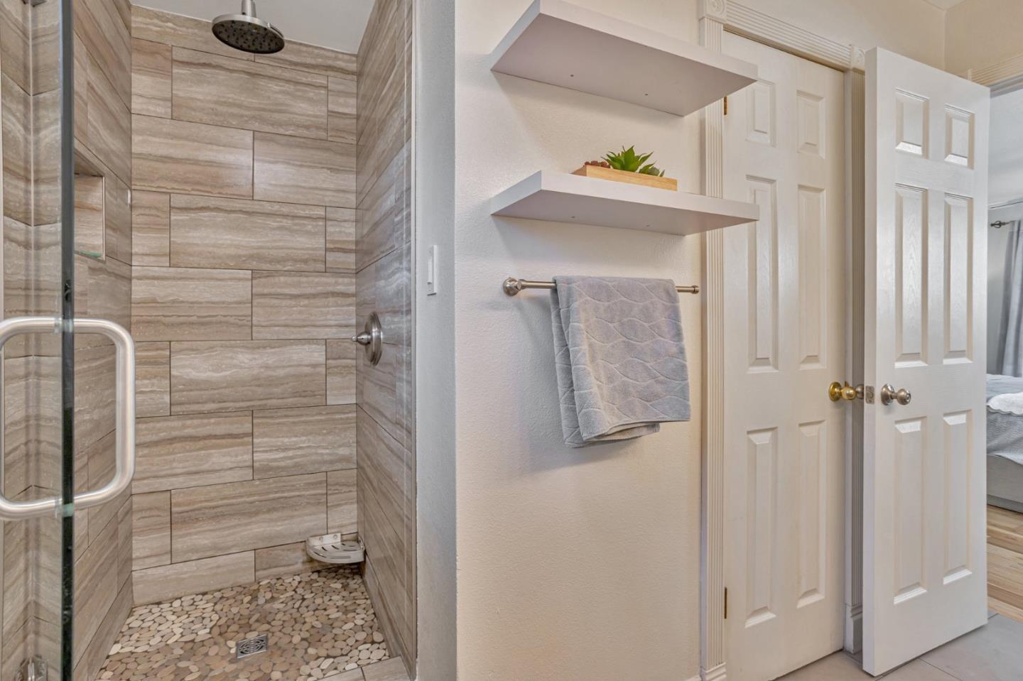 Detail Gallery Image 27 of 38 For 5456 Del Oro Dr, San Jose,  CA 95124 - 4 Beds | 2 Baths