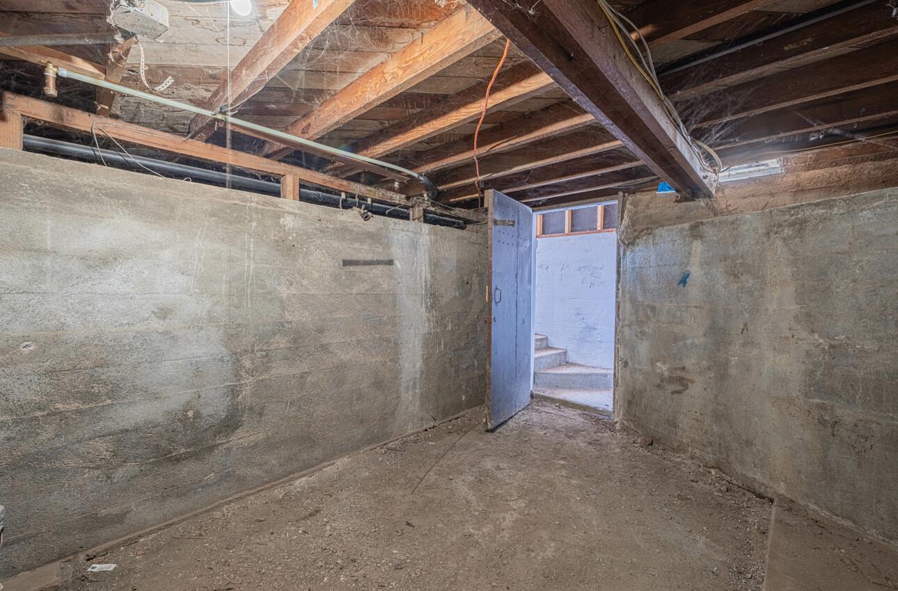 Detail Gallery Image 34 of 37 For 704 Oak Ave, Greenfield,  CA 93927 - 2 Beds | 1 Baths