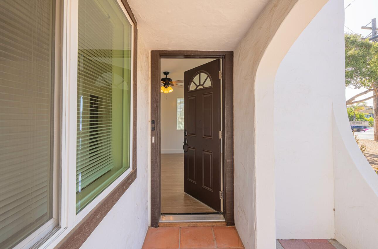 Detail Gallery Image 7 of 37 For 704 Oak Ave, Greenfield,  CA 93927 - 2 Beds | 1 Baths