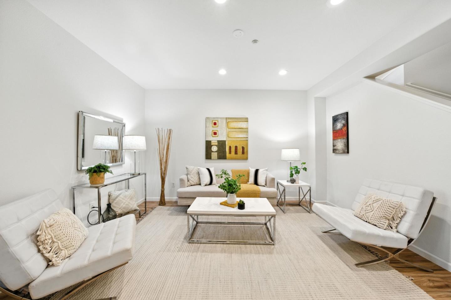 Detail Gallery Image 10 of 53 For 709 Modern Ice Dr, San Jose,  CA 95112 - 3 Beds | 2 Baths