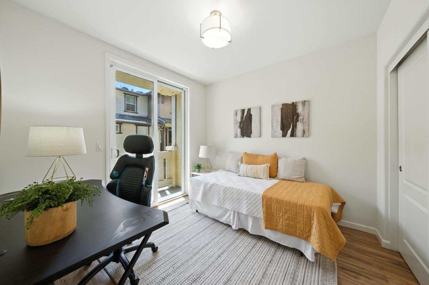 Detail Gallery Image 28 of 53 For 709 Modern Ice Dr, San Jose,  CA 95112 - 3 Beds | 2 Baths
