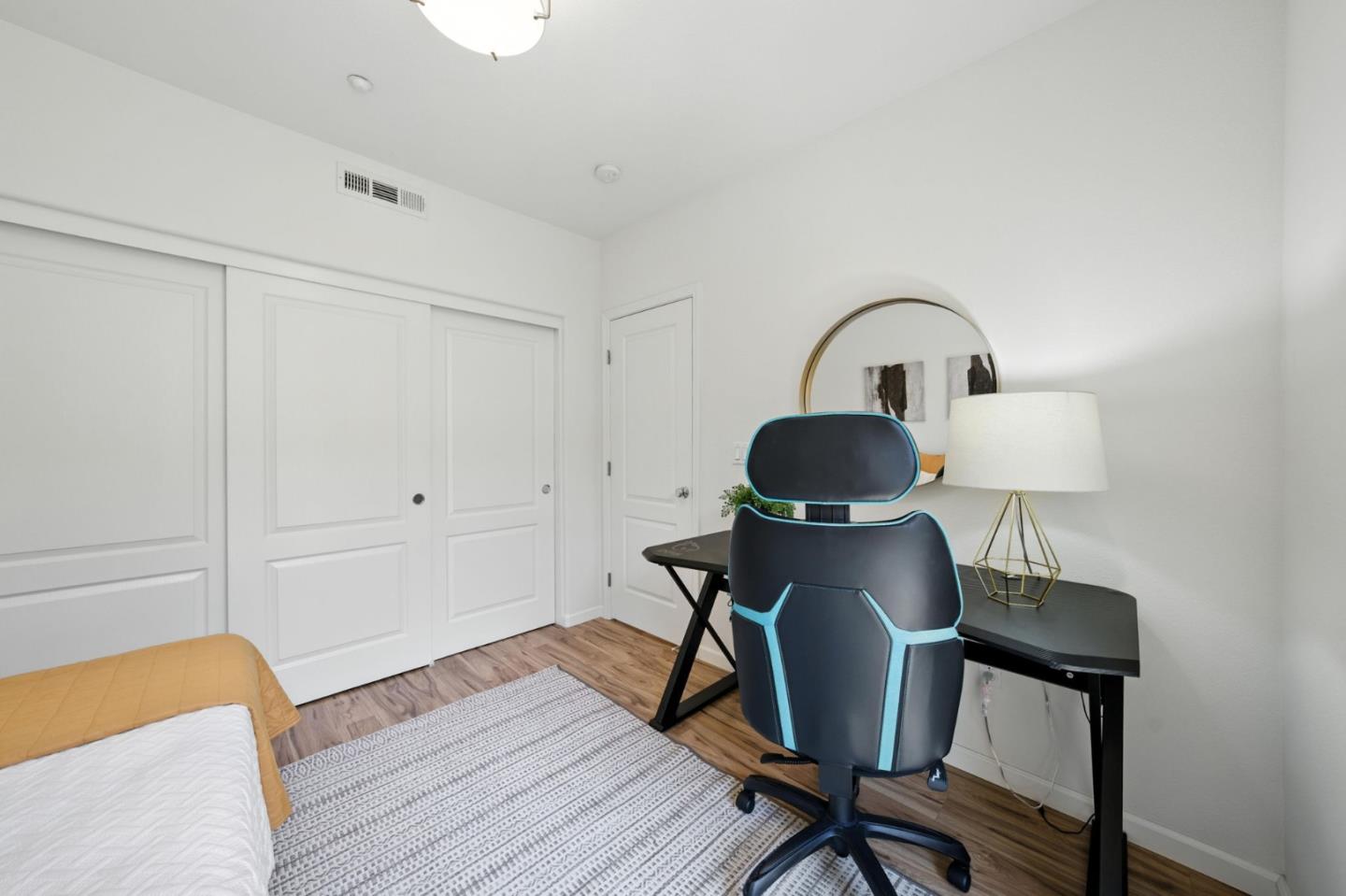 Detail Gallery Image 30 of 53 For 709 Modern Ice Dr, San Jose,  CA 95112 - 3 Beds | 2 Baths