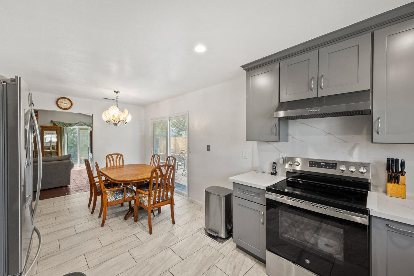Detail Gallery Image 23 of 60 For 1807 Walker Ct, San Jose,  CA 95122 - 3 Beds | 2 Baths