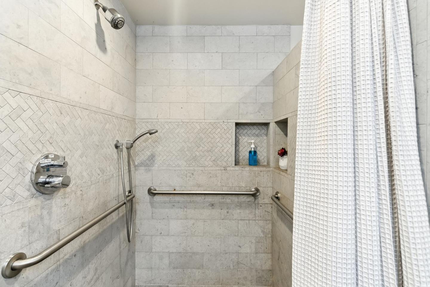 Detail Gallery Image 40 of 64 For 3795 Ralston Ave, Hillsborough,  CA 94010 - 4 Beds | 4 Baths