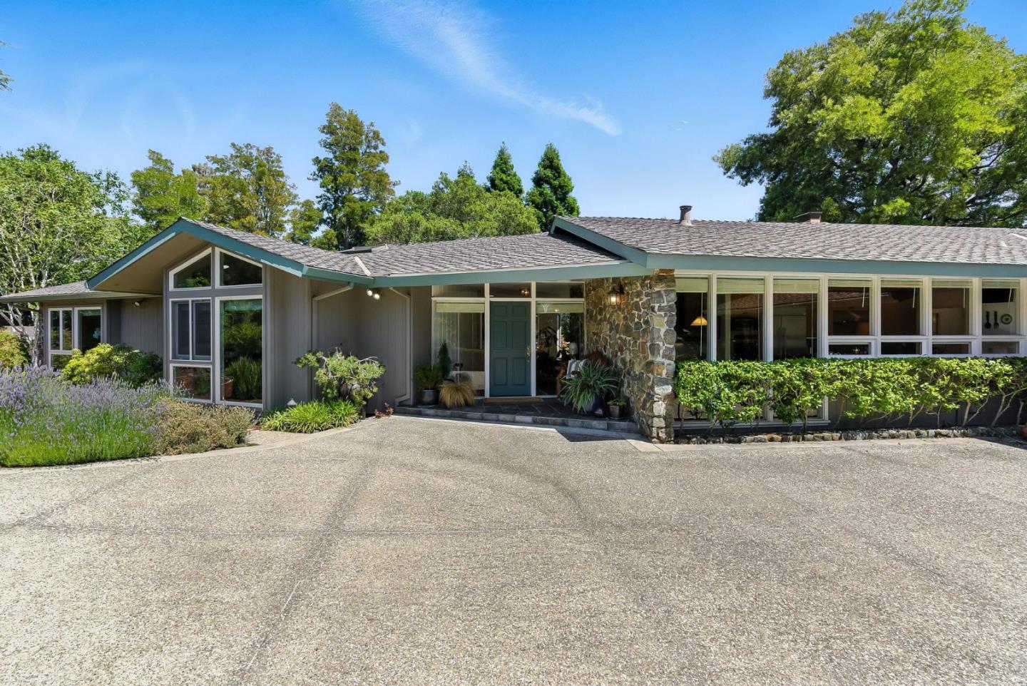 Detail Gallery Image 51 of 64 For 3795 Ralston Ave, Hillsborough,  CA 94010 - 4 Beds | 4 Baths