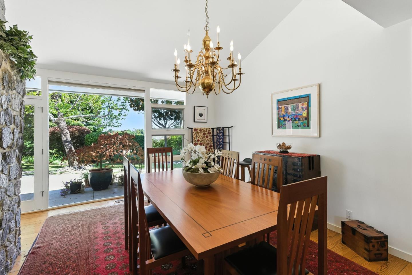 Detail Gallery Image 8 of 64 For 3795 Ralston Ave, Hillsborough,  CA 94010 - 4 Beds | 4 Baths