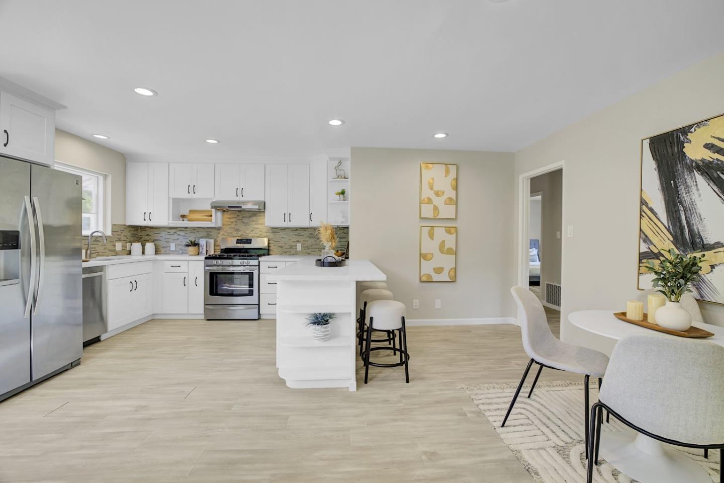 Detail Gallery Image 11 of 56 For 2727 El Prado Rd, Burlingame,  CA 94010 - 3 Beds | 2 Baths