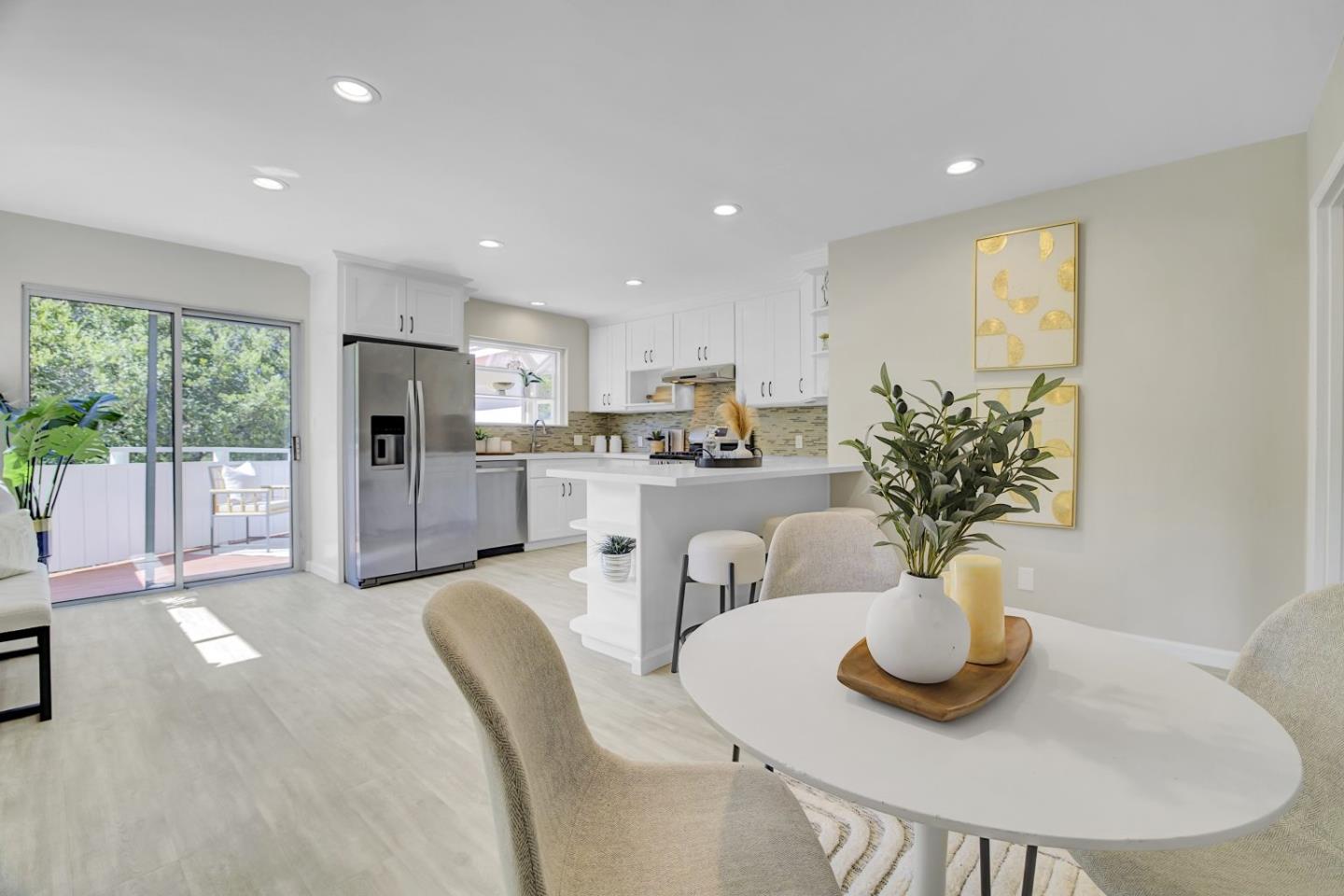 Detail Gallery Image 18 of 56 For 2727 El Prado Rd, Burlingame,  CA 94010 - 3 Beds | 2 Baths