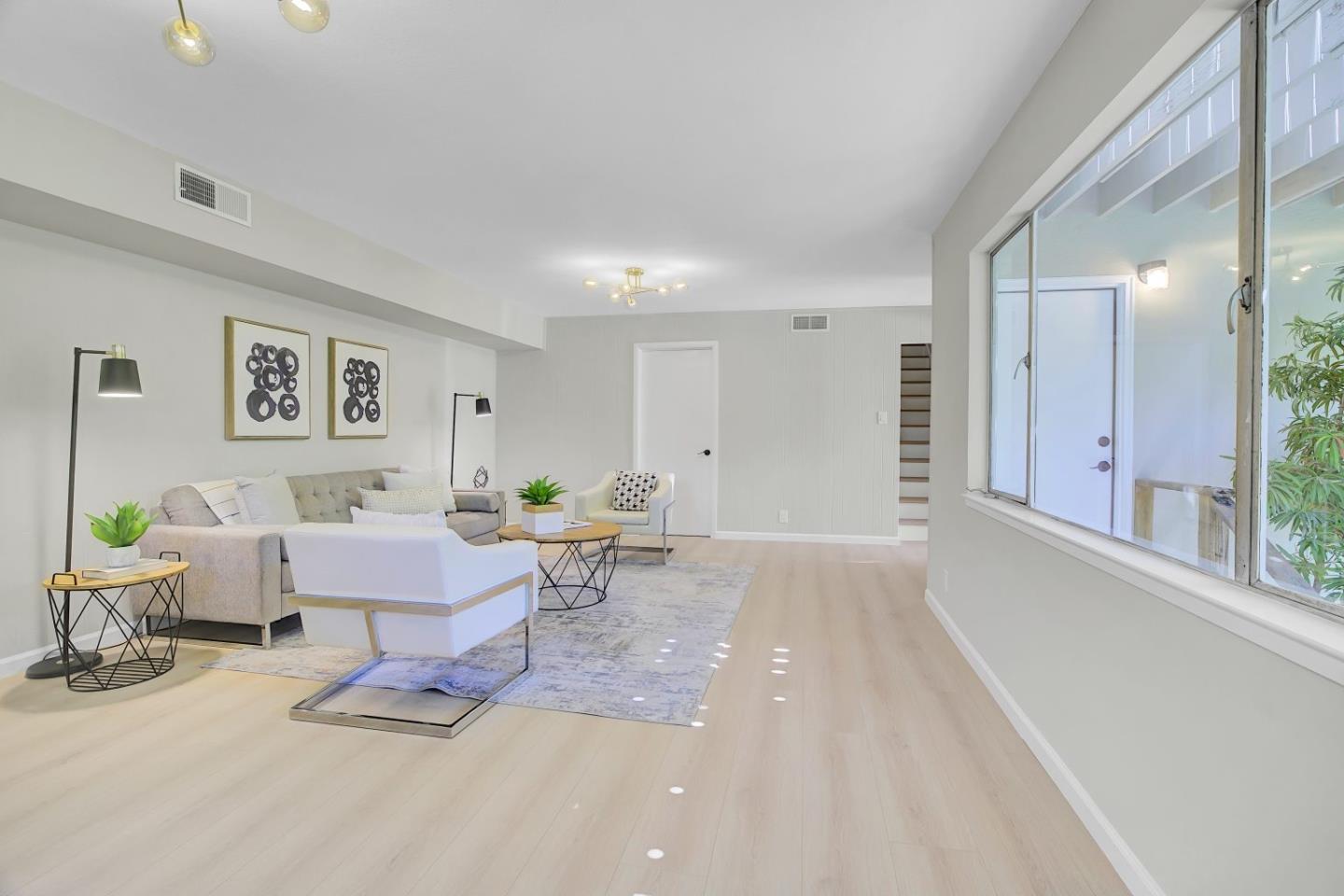 Detail Gallery Image 35 of 56 For 2727 El Prado Rd, Burlingame,  CA 94010 - 3 Beds | 2 Baths