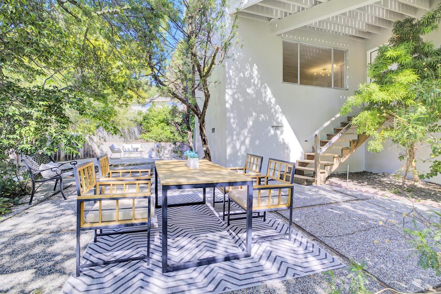 Detail Gallery Image 46 of 56 For 2727 El Prado Rd, Burlingame,  CA 94010 - 3 Beds | 2 Baths