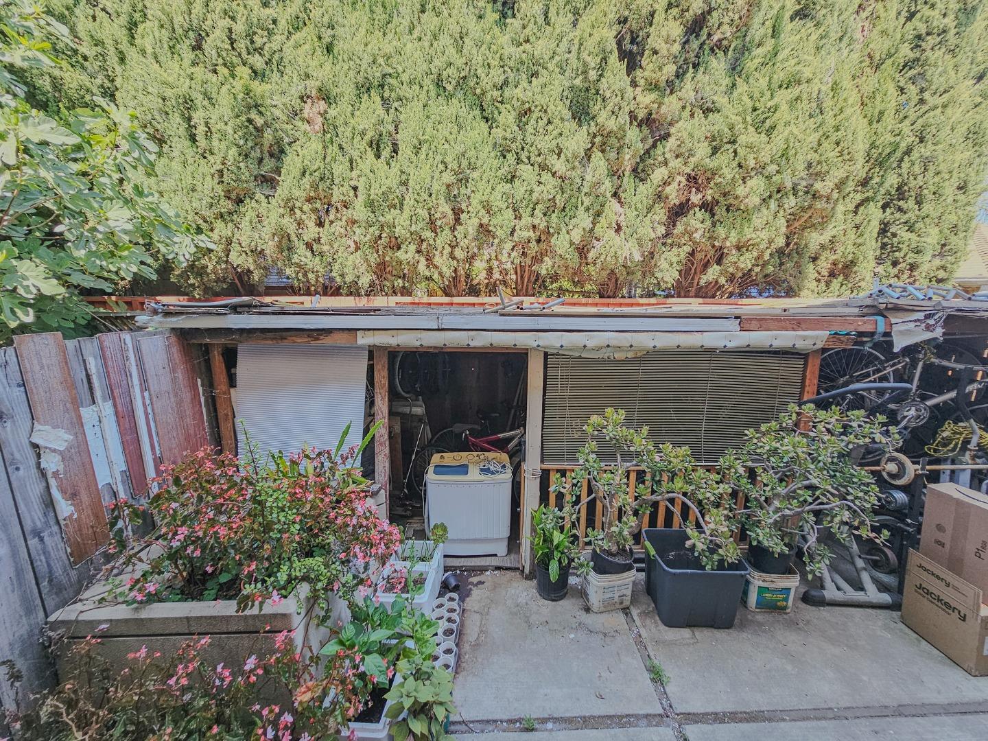 Detail Gallery Image 15 of 17 For 2925 Florence Ave #67,  San Jose,  CA 95127 - 3 Beds | 1/1 Baths