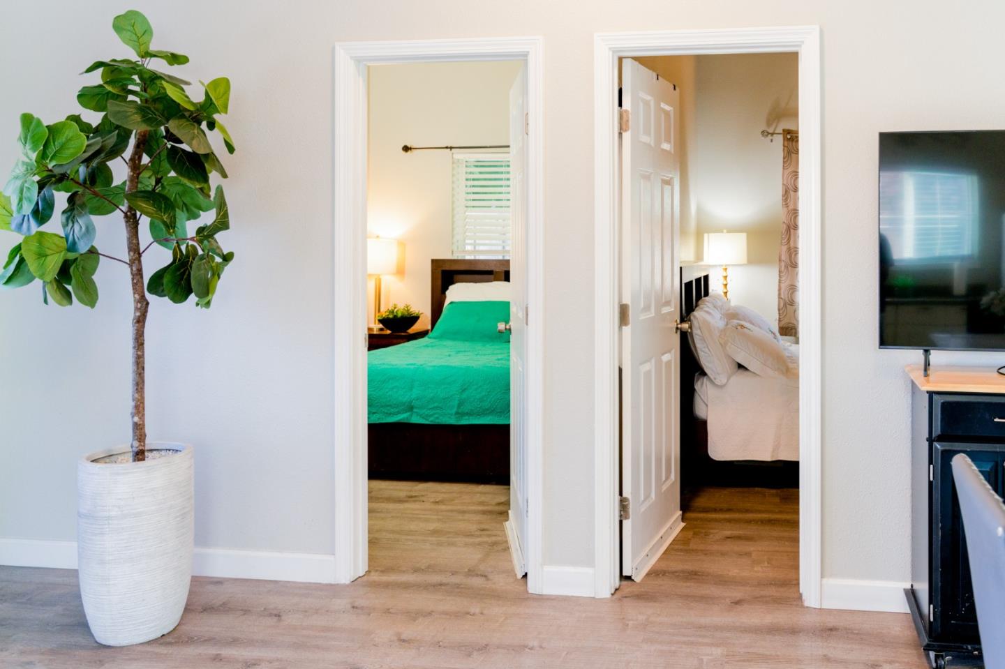 Detail Gallery Image 20 of 30 For 2923 Philip Ct, San Jose,  CA 95121 - 7 Beds | 6 Baths