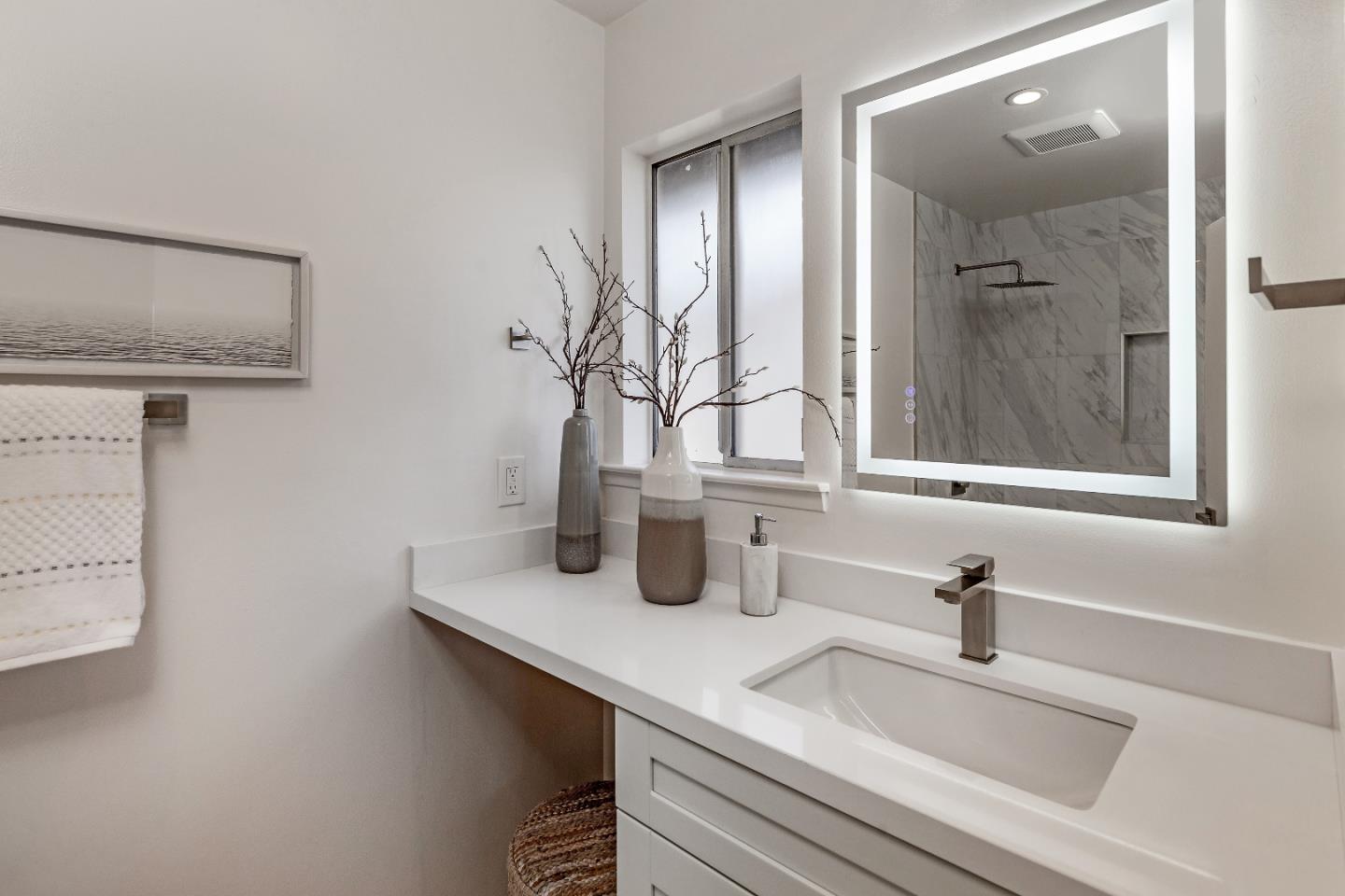 Detail Gallery Image 18 of 31 For 608 Highview Ct, San Mateo,  CA 94403 - 4 Beds | 3 Baths