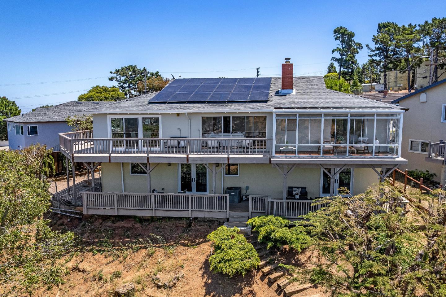 Detail Gallery Image 2 of 31 For 608 Highview Ct, San Mateo,  CA 94403 - 4 Beds | 3 Baths