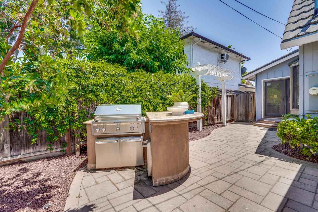 Detail Gallery Image 44 of 66 For 1693 Don Ave, San Jose,  CA 95124 - 4 Beds | 2 Baths