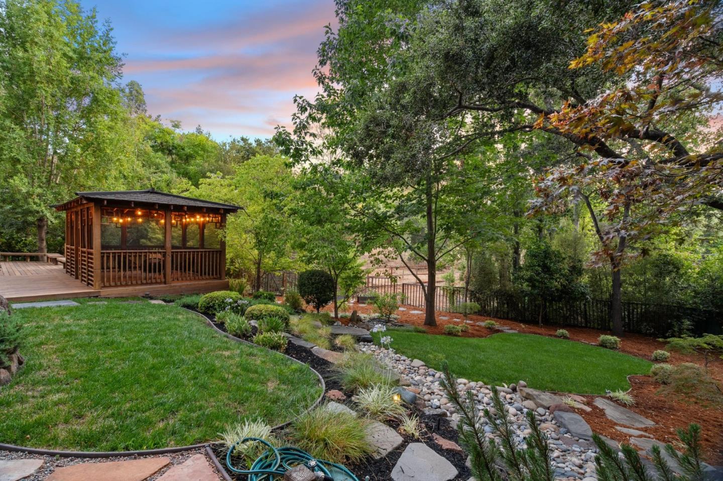 Detail Gallery Image 2 of 46 For 109 Johnson Holw, Los Gatos,  CA 95030 - 4 Beds | 3/1 Baths
