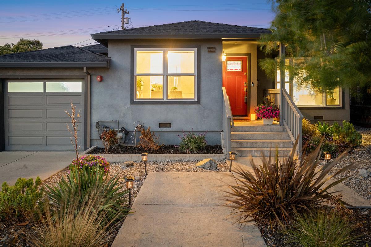 Detail Gallery Image 2 of 57 For 3813 Pasadena Dr, San Mateo,  CA 94403 - 4 Beds | 2 Baths