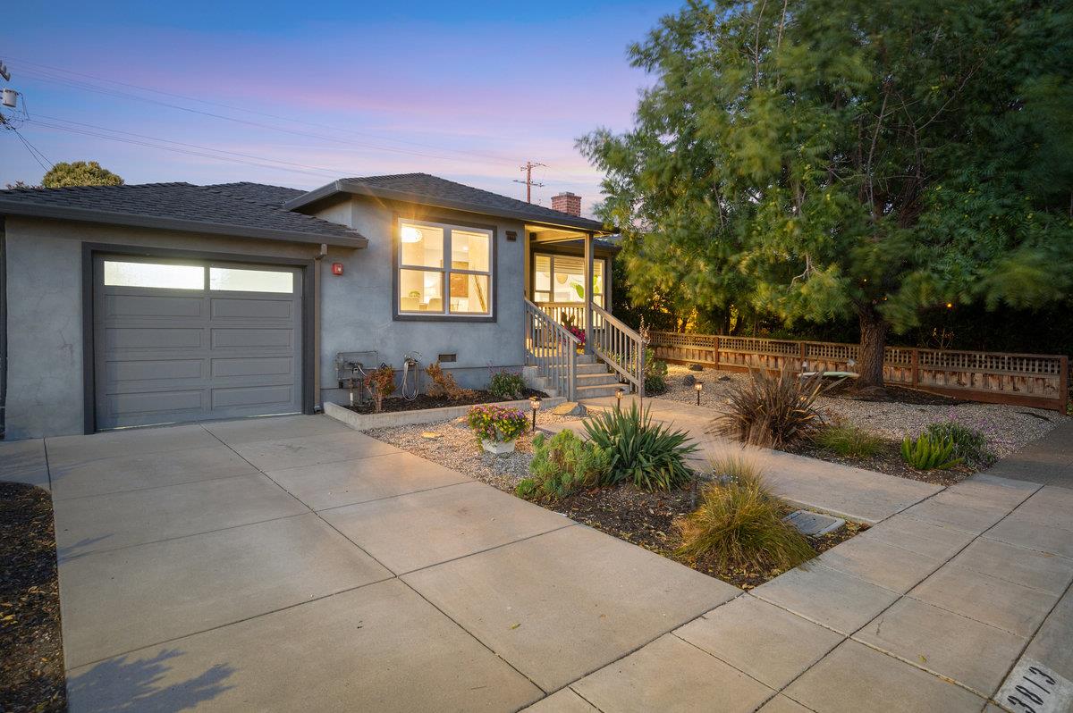 Detail Gallery Image 3 of 57 For 3813 Pasadena Dr, San Mateo,  CA 94403 - 4 Beds | 2 Baths