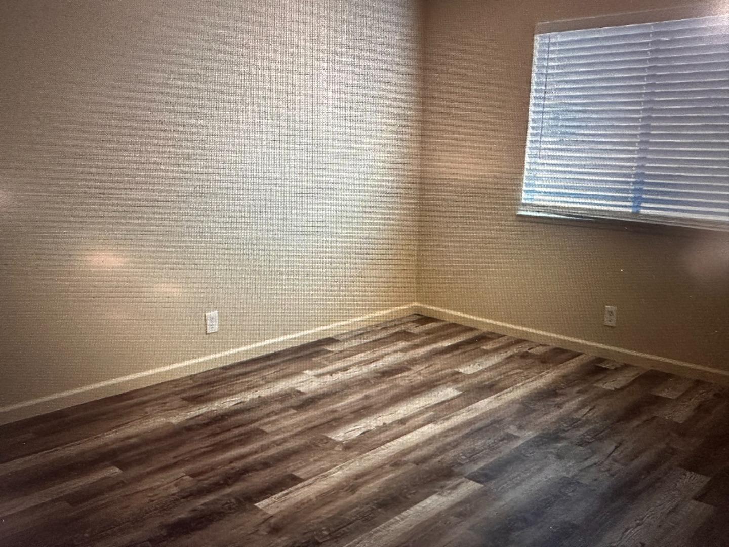 Detail Gallery Image 11 of 11 For 1690 Cherokee Dr, Salinas,  CA 93906 - 3 Beds | 2 Baths