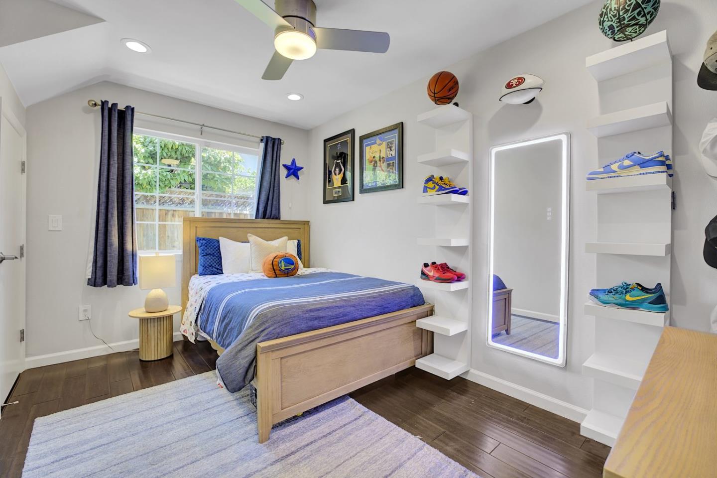 Detail Gallery Image 17 of 57 For 726 S Henry Ave, San Jose,  CA 95117 - 5 Beds | 3 Baths