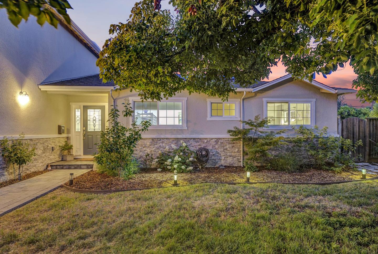 Detail Gallery Image 49 of 57 For 726 S Henry Ave, San Jose,  CA 95117 - 5 Beds | 3 Baths
