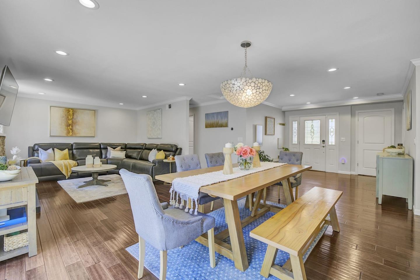 Detail Gallery Image 9 of 57 For 726 S Henry Ave, San Jose,  CA 95117 - 5 Beds | 3 Baths