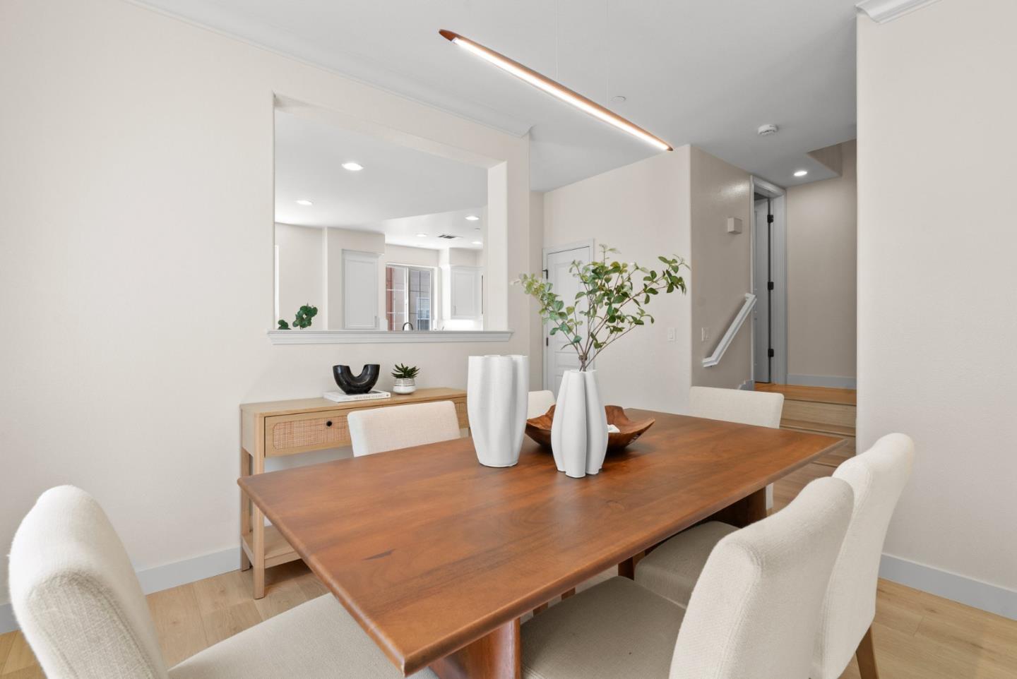Detail Gallery Image 16 of 58 For 4048 Fitzpatrick Way, Santa Clara,  CA 95054 - 3 Beds | 2/1 Baths