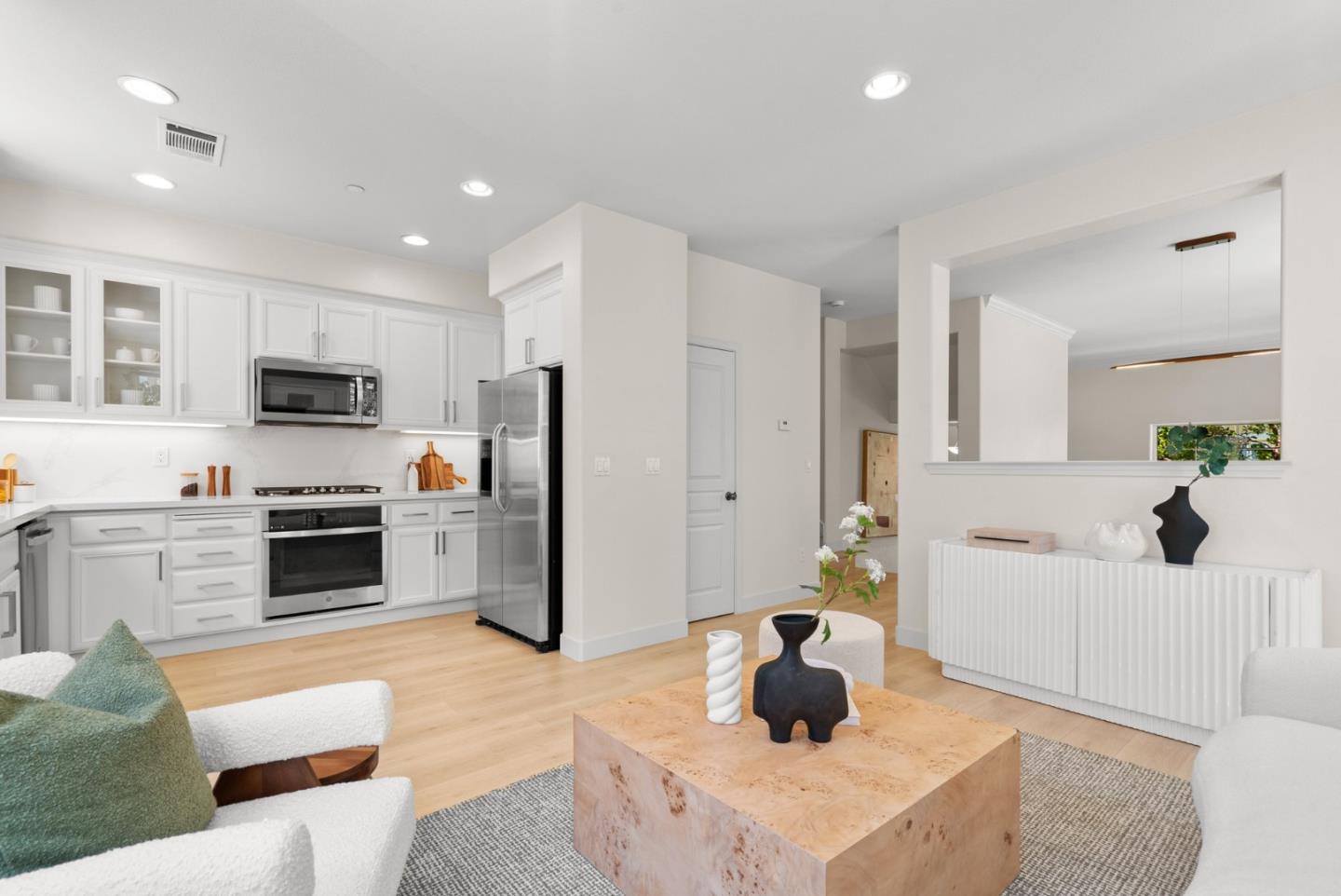 Detail Gallery Image 21 of 58 For 4048 Fitzpatrick Way, Santa Clara,  CA 95054 - 3 Beds | 2/1 Baths