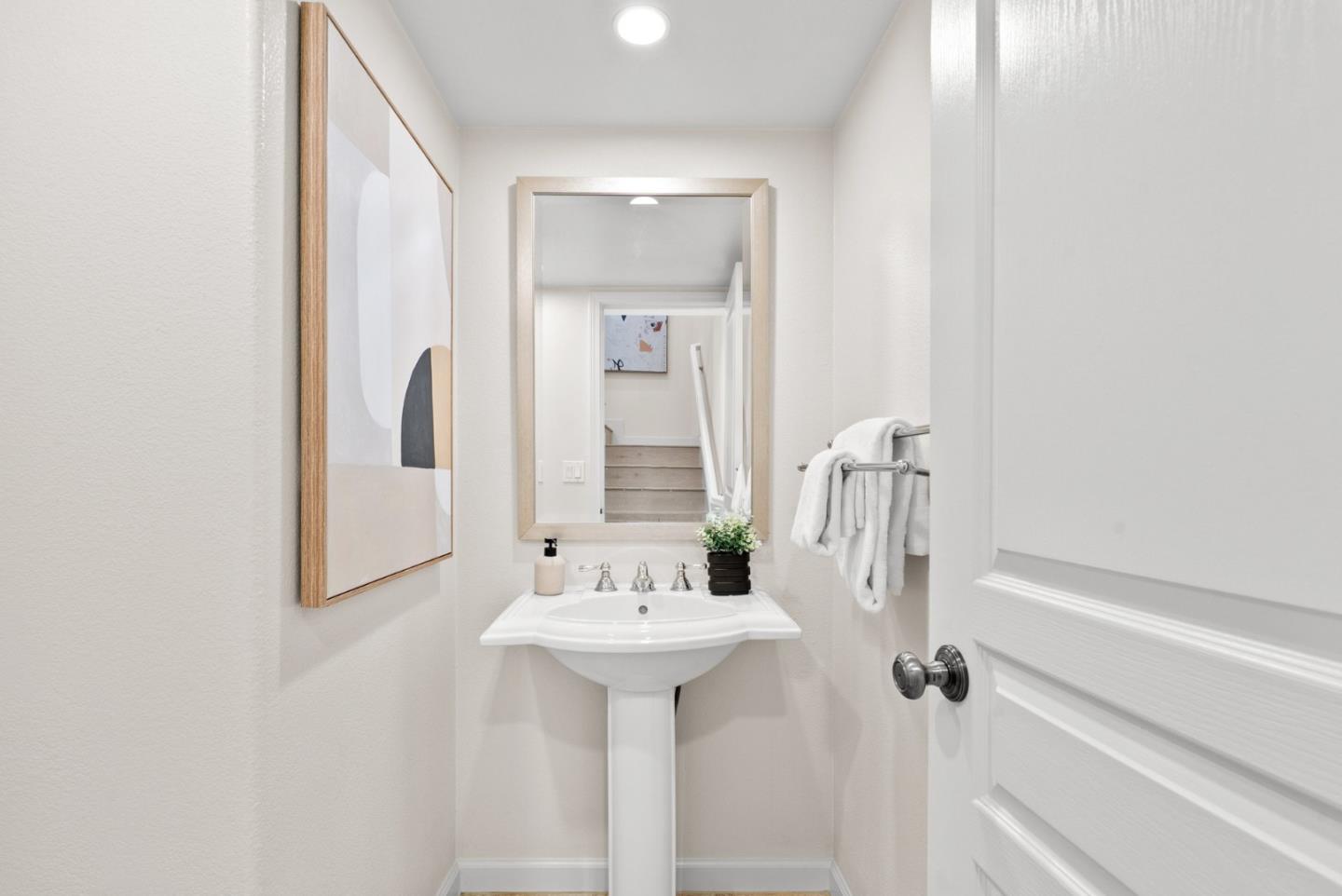 Detail Gallery Image 29 of 58 For 4048 Fitzpatrick Way, Santa Clara,  CA 95054 - 3 Beds | 2/1 Baths