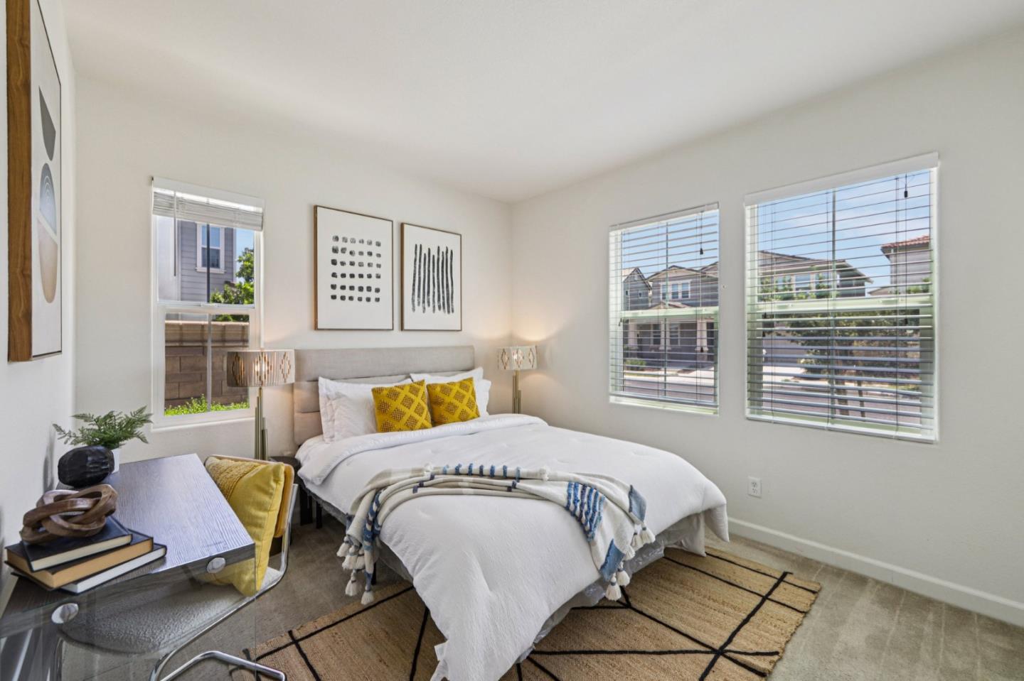 Detail Gallery Image 11 of 41 For 525 E Marcello Ave, Mountain House,  CA 95391 - 4 Beds | 4 Baths