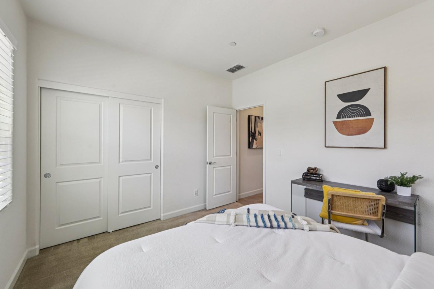 Detail Gallery Image 12 of 41 For 525 E Marcello Ave, Mountain House,  CA 95391 - 4 Beds | 4 Baths