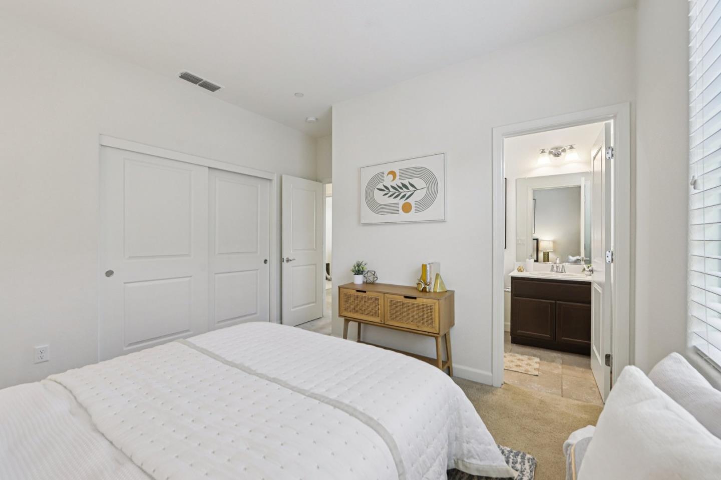 Detail Gallery Image 28 of 41 For 525 E Marcello Ave, Mountain House,  CA 95391 - 4 Beds | 4 Baths
