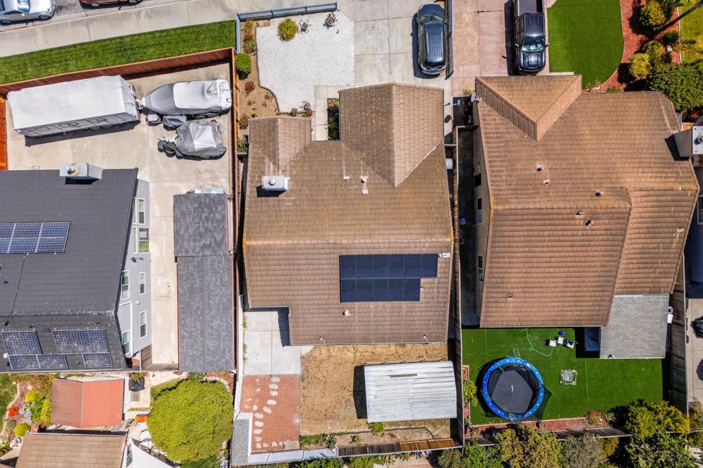 Detail Gallery Image 14 of 38 For 910 Cortina Way, Salinas,  CA 93905 - 4 Beds | 2 Baths